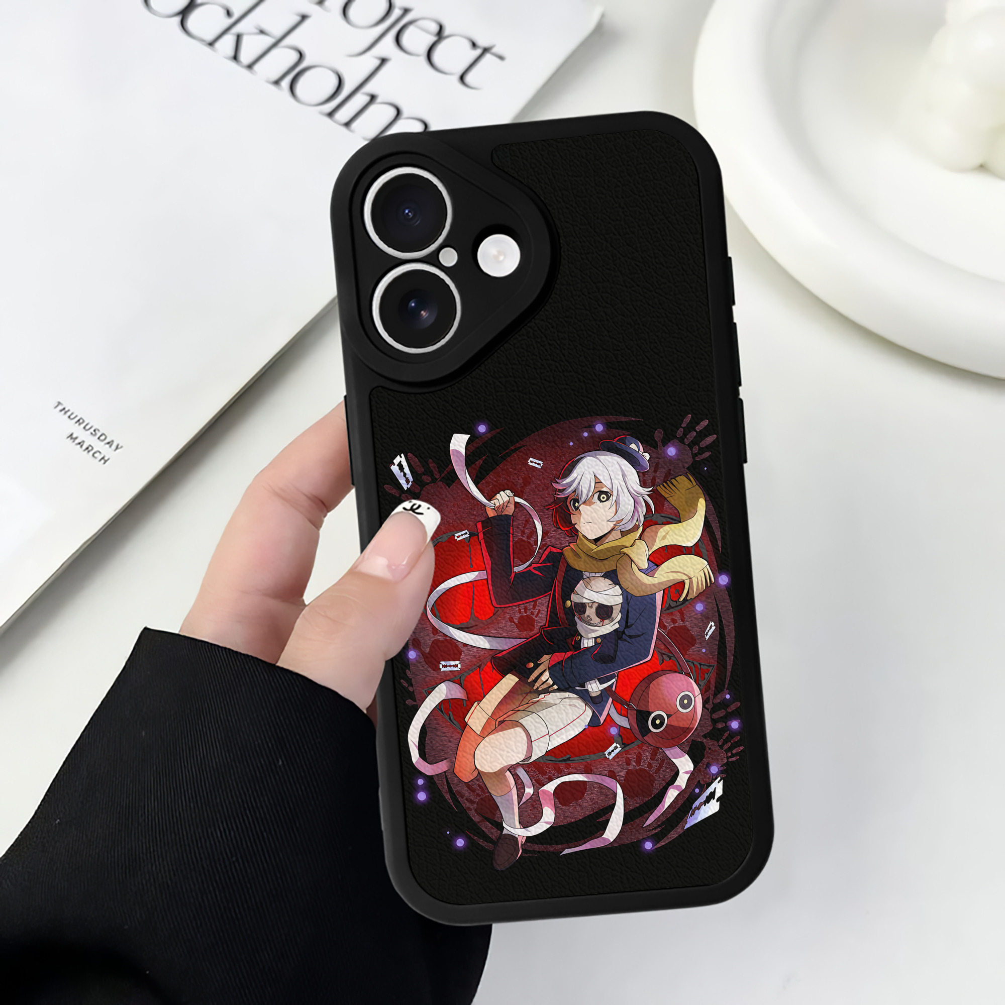 （画像用） 文豪ストレイドッグス Bungo Stray Dogs 【iPhone 16シリーズ対応】シリコンスマホケース（レザー調） 材質：シリコン